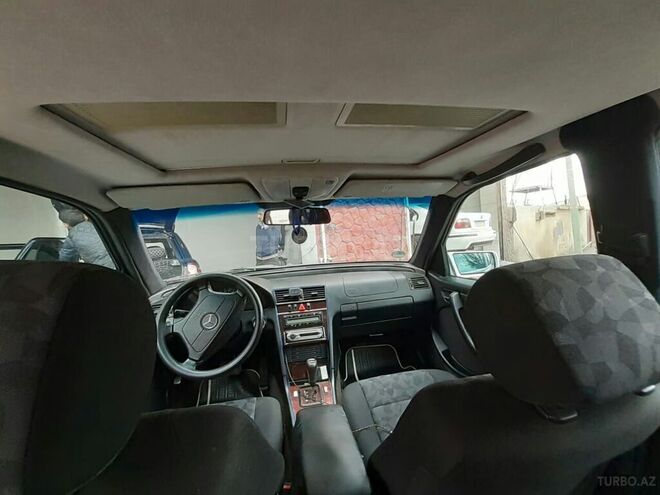 Mercedes C 200 1999, 170,000 km - 2.0 l - Bakı