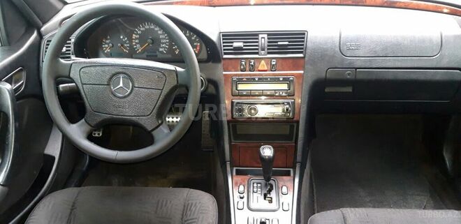 Mercedes C 200 1999, 170,000 km - 2.0 l - Bakı