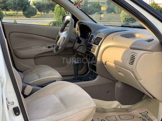 Nissan Sunny 2006, 208,485 km - 1.3 l - Bakı