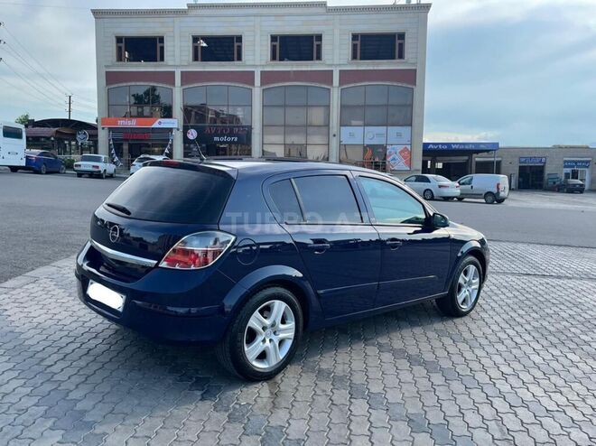 Opel Astra 2008, 178,000 km - 1.4 l - Gəncə