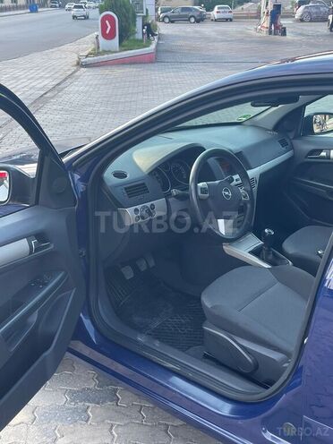 Opel Astra 2008, 178,000 km - 1.4 l - Gəncə