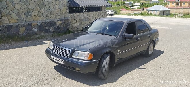 Mercedes C 220 1995, 273,000 km - 2.2 л - Şamaxı