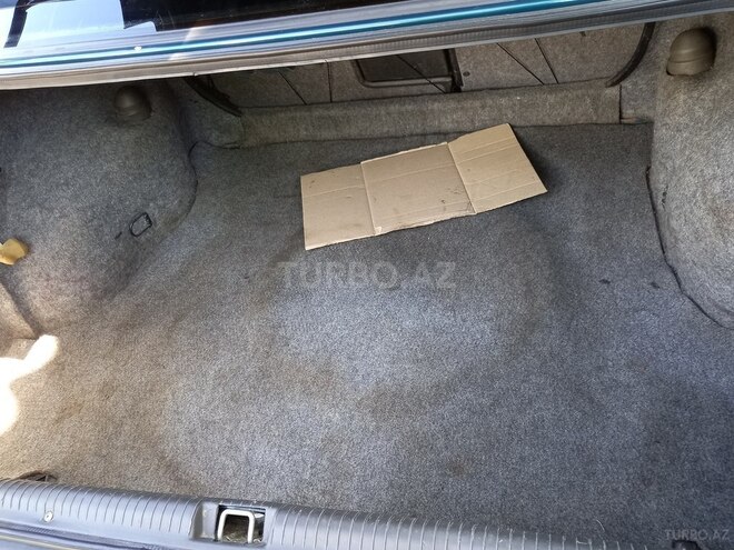 Opel Vectra 1995, 600,000 km - 2.0 l - Qax