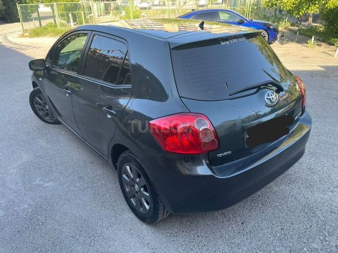 Toyota Auris 2008, 273,219 km - 1.4 л - Bakı