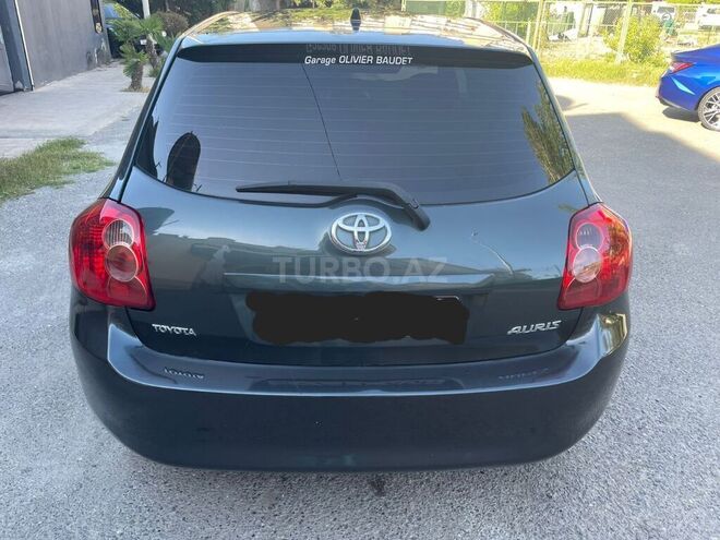 Toyota Auris 2008, 273,219 km - 1.4 л - Bakı