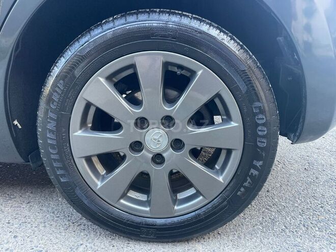 Toyota Auris 2008, 273,219 km - 1.4 л - Bakı