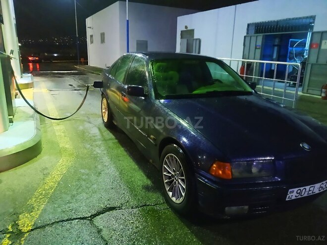 BMW 318 1995, 442,784 km - 1.8 l - Bakı