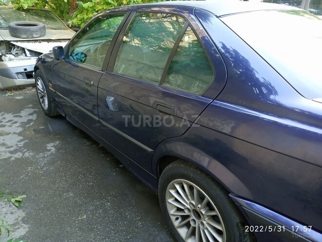 BMW 318 1995, 442,784 km - 1.8 l - Bakı