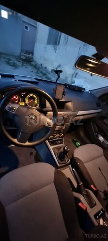 Opel Astra 2006, 250,000 km - 1.3 l - Bakı