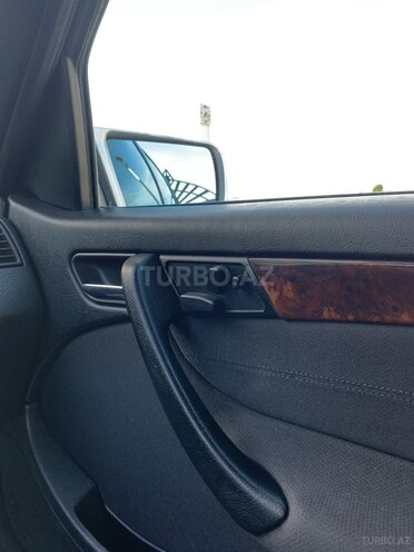 Mercedes C 220 1999, 291,000 km - 2.2 л - Beyləqan