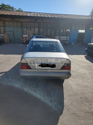 Mercedes E 280 1992, 350,000 km - 2.8 л - Bakı