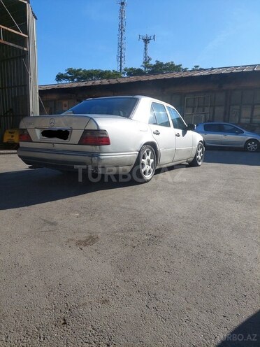 Mercedes E 280 1992, 350,000 km - 2.8 л - Bakı
