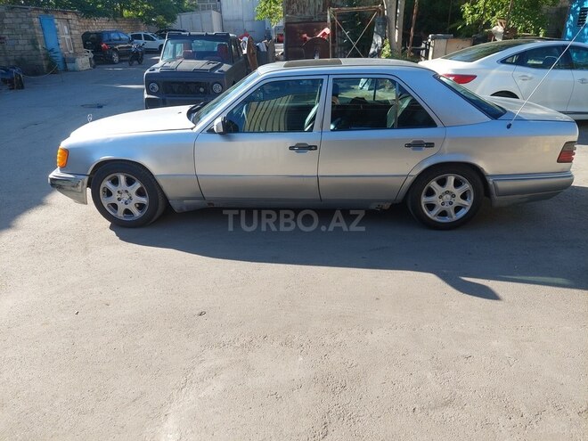 Mercedes E 280 1992, 350,000 km - 2.8 л - Bakı