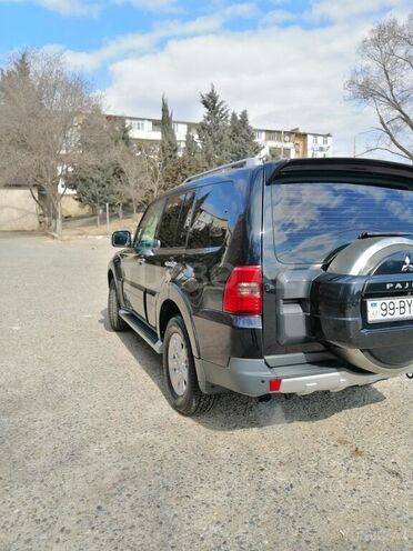 Mitsubishi Pajero 2008, 180,800 km - 3.0 л - Bakı