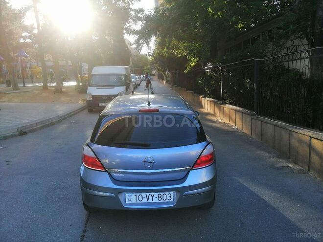 Opel Astra 2006, 180,000 km - 1.4 l - Bakı