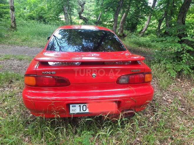 Mazda  1993, 272,000 km - 2.0 l - Qusar