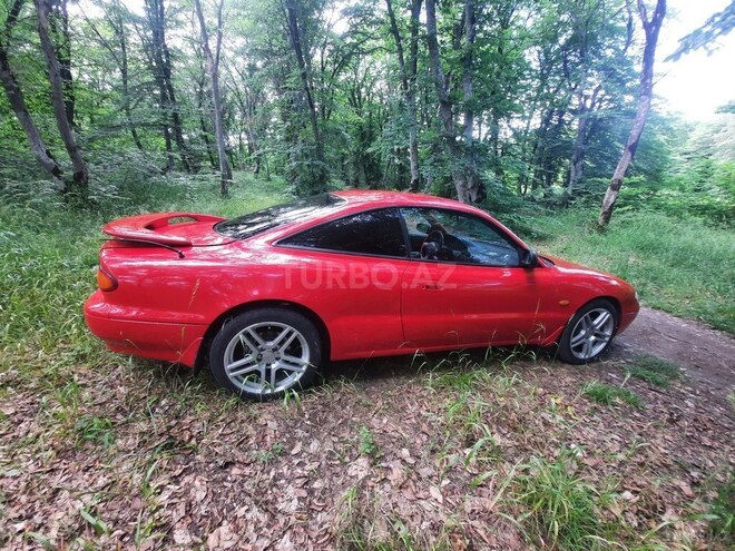 Mazda  1993, 272,000 km - 2.0 l - Qusar