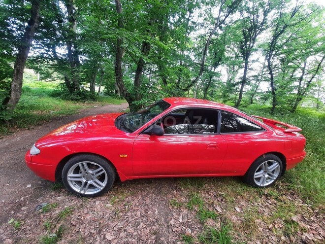 Mazda  1993, 272,000 km - 2.0 l - Qusar