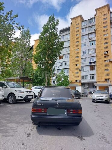 Mercedes 190 1991, 325,263 km - 2.0 l - Bakı