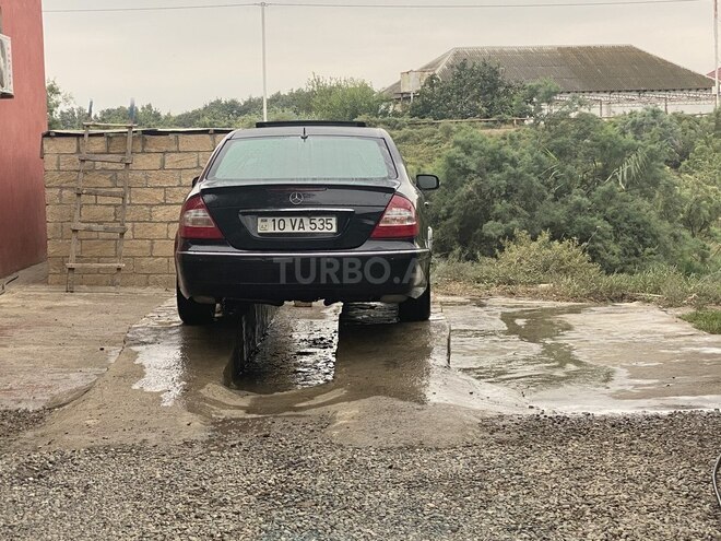 Mercedes E 320 2003, 250,000 km - 3.2 l - Sabirabad