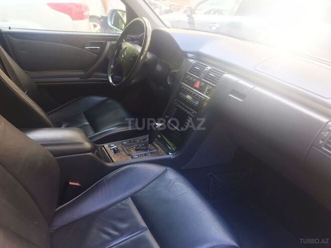 Mercedes E 270 2000, 276,487 km - 2.7 л - Bakı