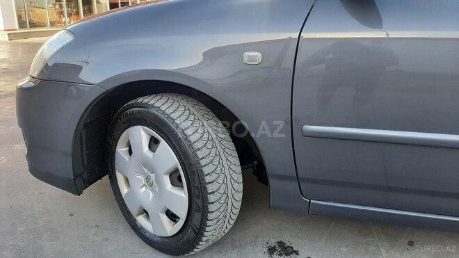Toyota Corolla 2007, 209,000 km - 1.4 l - Bakı