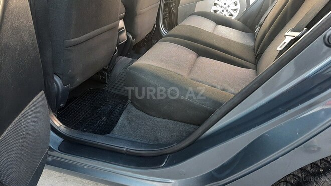 Toyota Corolla 2007, 209,000 km - 1.4 l - Bakı
