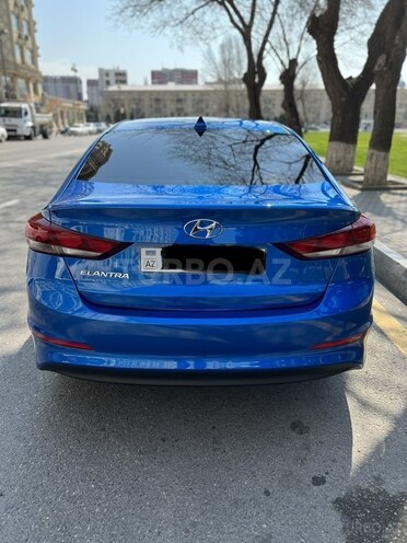 Hyundai Elantra 2016, 22,700 km - 2.0 л - Bakı