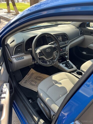 Hyundai Elantra 2016, 22,700 km - 2.0 л - Bakı
