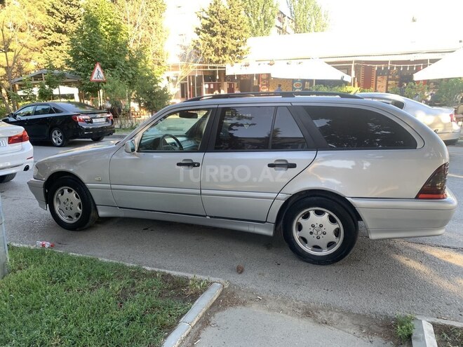 Mercedes C 220 2000, 480,000 km - 2.2 l - Bakı