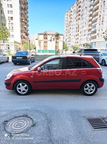 Kia Rio 2006, 220,000 km - 1.5 l - Bakı