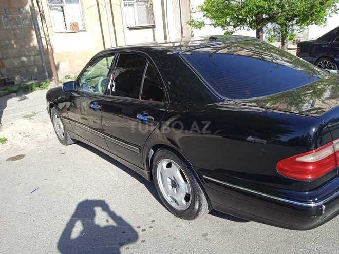 Mercedes E 320 2001, 370,000 km - 3.2 l - Bakı