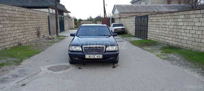 Mercedes C 240 1998, 260,000 km - 2.4 л - Xaçmaz