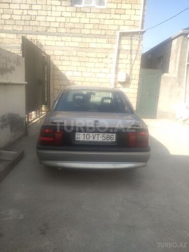 Opel Vectra 1995, 300,000 km - 1.8 l - Xırdalan