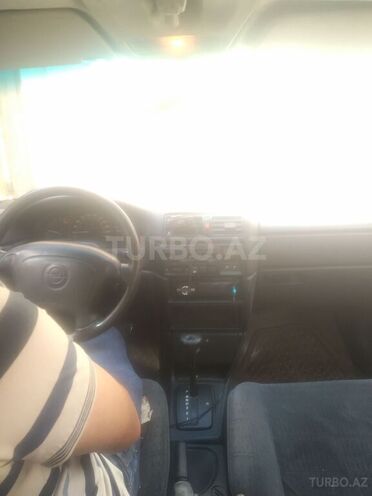 Opel Vectra 1995, 300,000 km - 1.8 l - Xırdalan