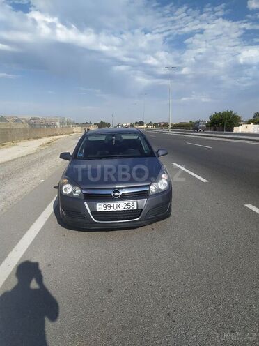 Opel Astra 2006, 208,000 km - 1.4 l - Bakı
