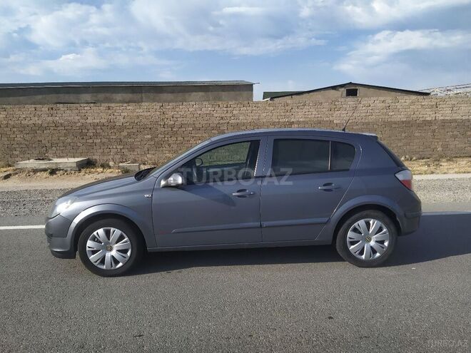 Opel Astra 2006, 208,000 km - 1.4 l - Bakı