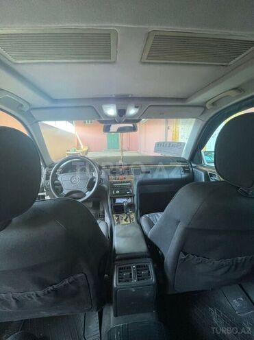 Mercedes E 280 1999, 392,300 km - 2.8 l - Bakı