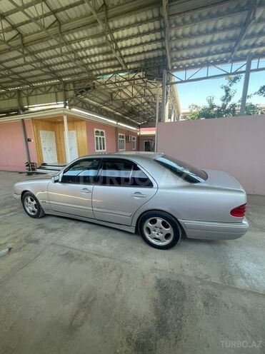 Mercedes E 280 1999, 392,300 km - 2.8 l - Bakı
