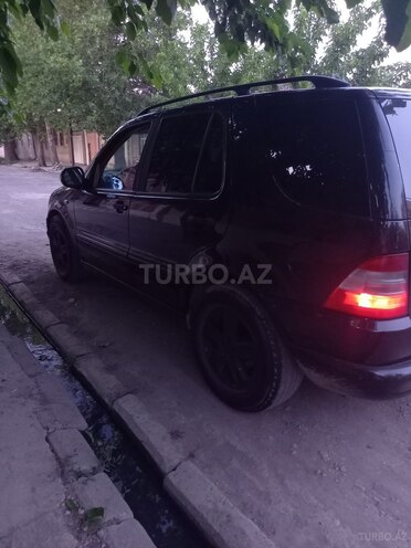 Mercedes ML 320 1998, 180,000 km - 3.2 l - Gəncə