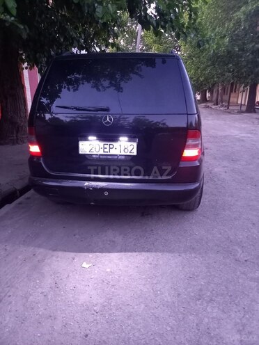 Mercedes ML 320 1998, 180,000 km - 3.2 l - Gəncə