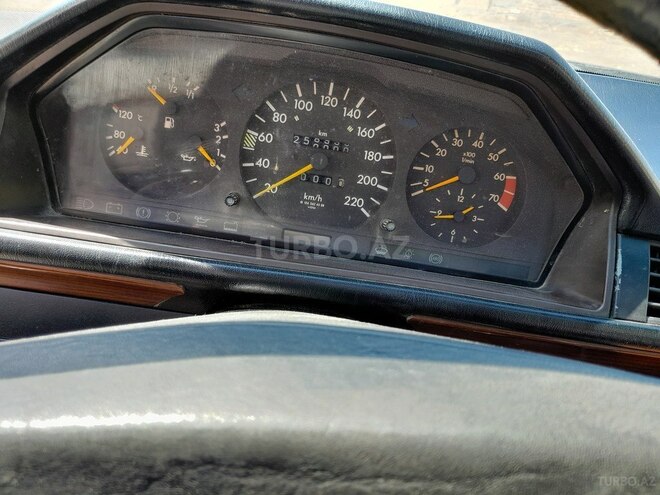 Mercedes E 230 1991, 500,000 km - 2.3 l - Bakı