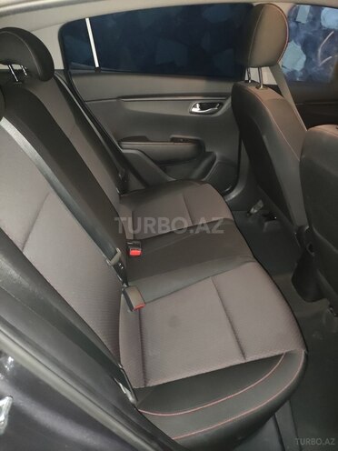 Kia Rio X-Line 2021, 20,400 km - 1.6 л - Bakı