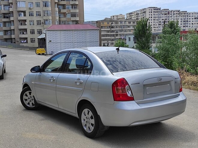 Hyundai Accent 2010, 220,000 km - 1.4 l - Bakı