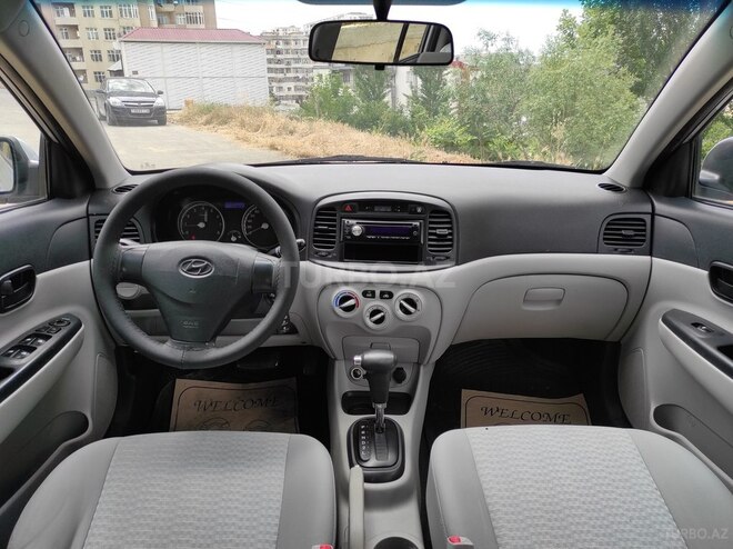 Hyundai Accent 2010, 220,000 km - 1.4 l - Bakı