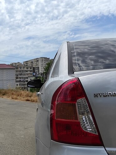 Hyundai Accent 2010, 220,000 km - 1.4 l - Bakı