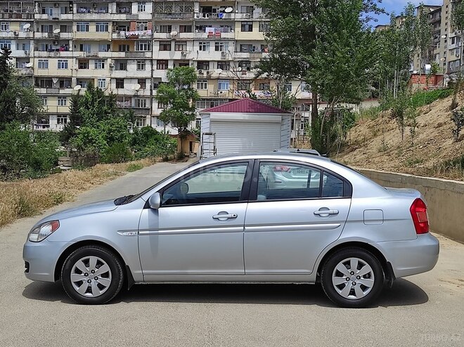 Hyundai Accent 2010, 220,000 km - 1.4 l - Bakı