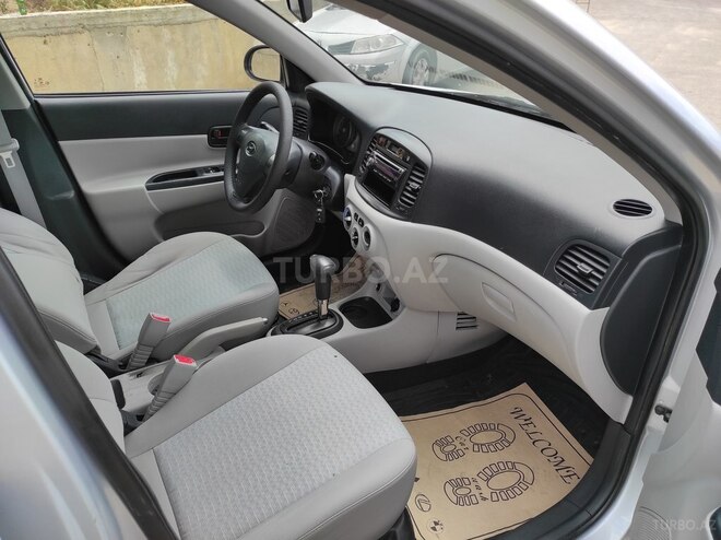 Hyundai Accent 2010, 220,000 km - 1.4 l - Bakı