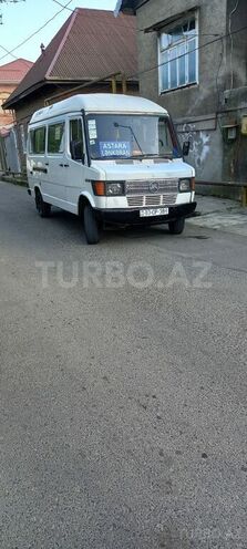 Mercedes 208 D 1991, 420,210 km - 2.5 л - Lənkəran