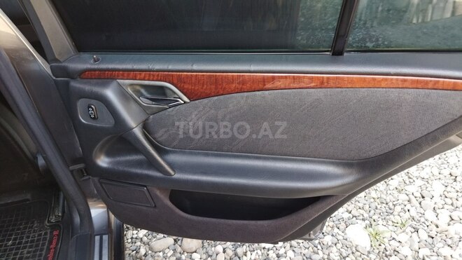Mercedes E 220 1998, 400,000 km - 2.2 л - Qusar